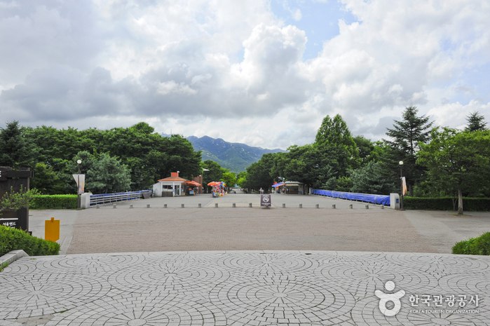 Destinations By Region : Visitkorea Destinations By Region Seoul Grand Park  (서울대공원) | Official Korea Tourism Organization
