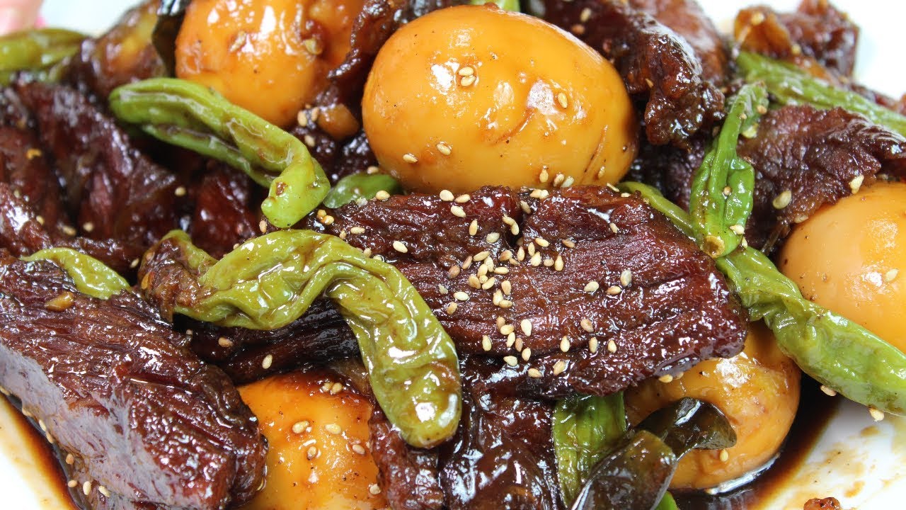 Soy Sauce Braised Beef With Shishito Peppers (Jang-Jorim) :: Korean Food -  Youtube